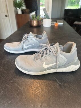 Women’s Nike Free RN sneakers in a Wolf Grey size 8